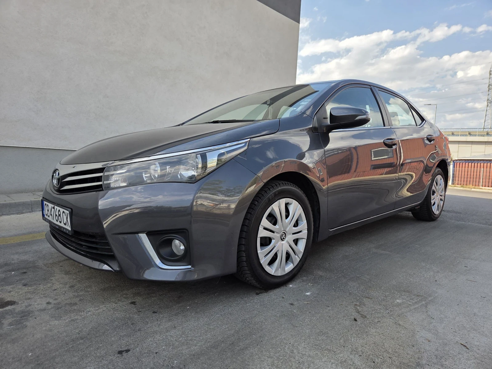 Toyota Corolla 1.3i /100kc| Безупречно Състояние | Камера| Wi-fi - изображение 3