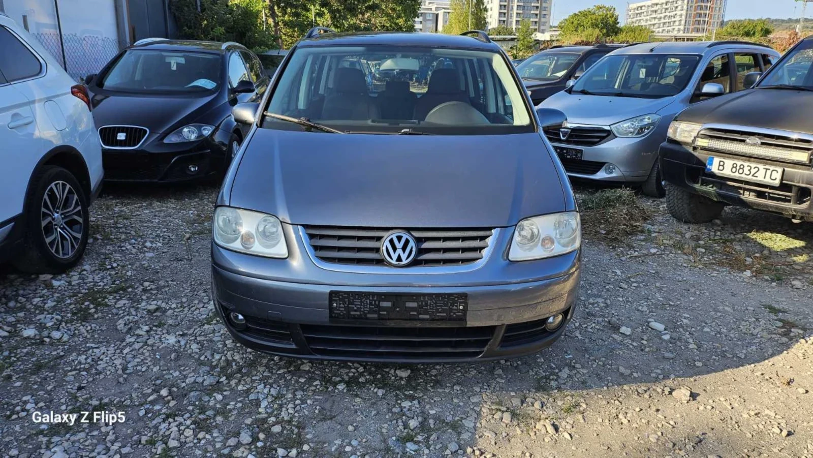 VW Touran 1.6i LPG 102кс. - изображение 6