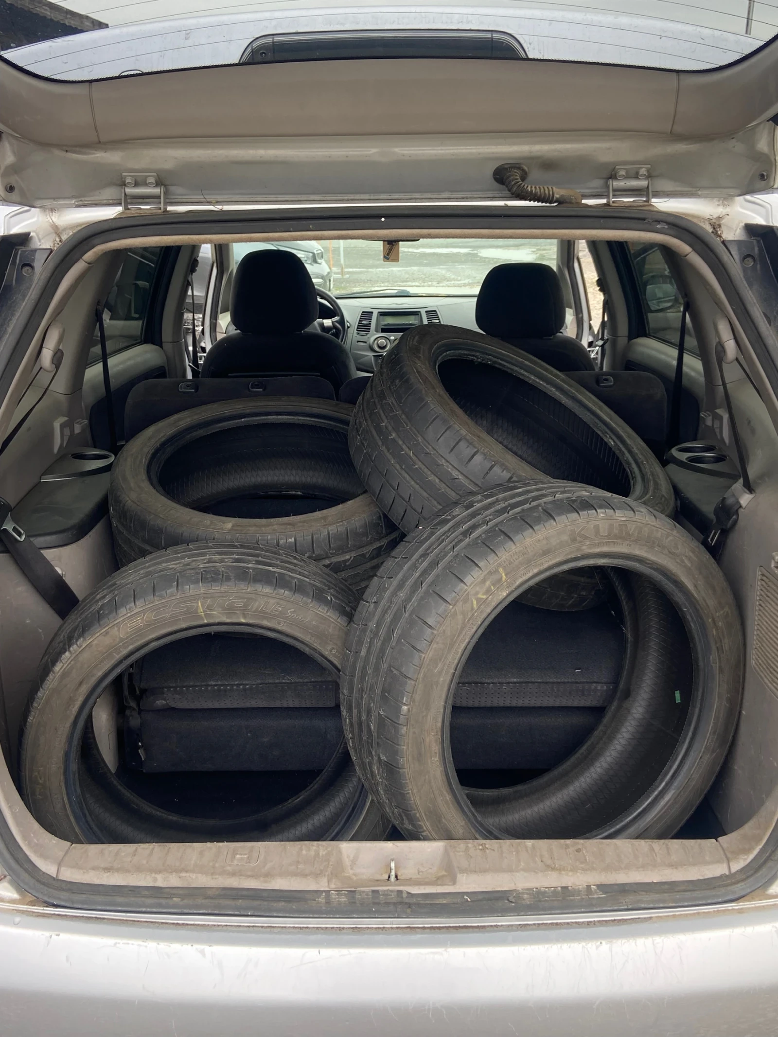 Mitsubishi Grandis 2.0d 7 местна - изображение 10