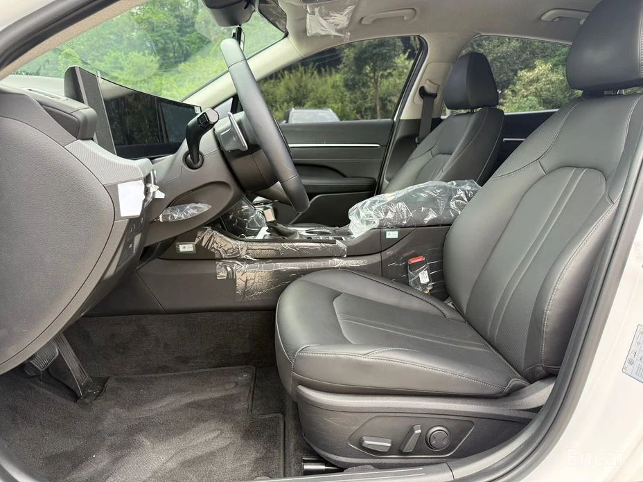 Hyundai Sonata | Mobile.bg   7