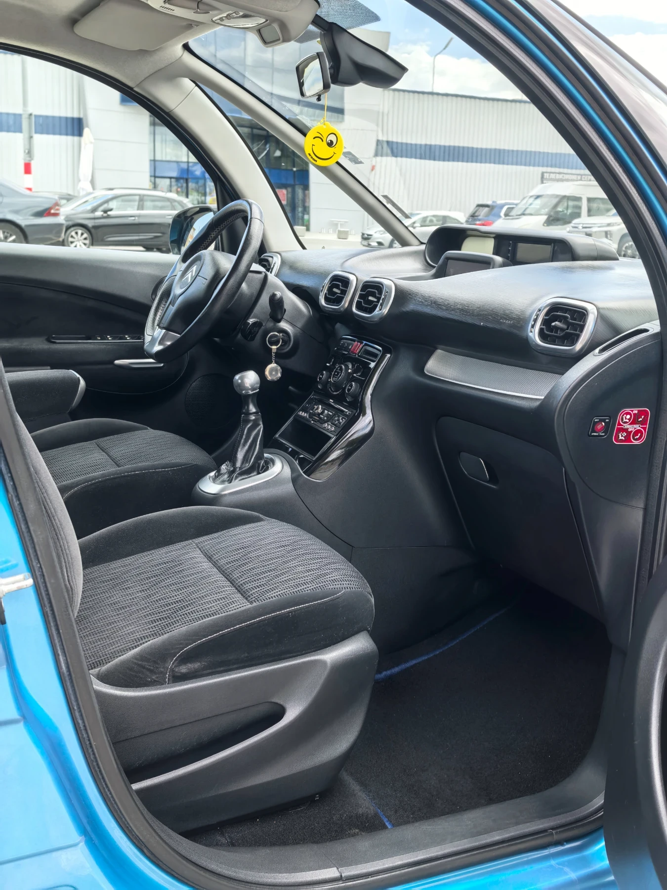 Citroen C3 Picasso 120 к.с - изображение 9