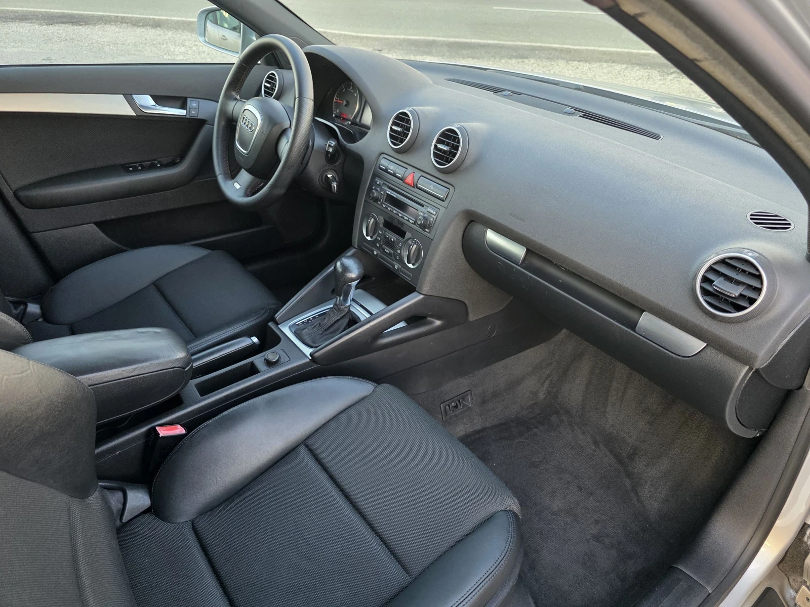 Audi A3 S line Avtomatic, снимка 12 - Автомобили и джипове - 53754266