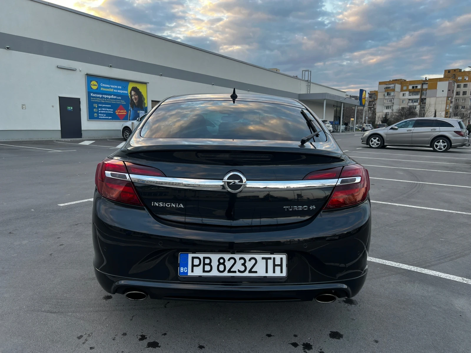 Opel Insignia Cosmo, снимка 7 - Автомобили и джипове - 53989374