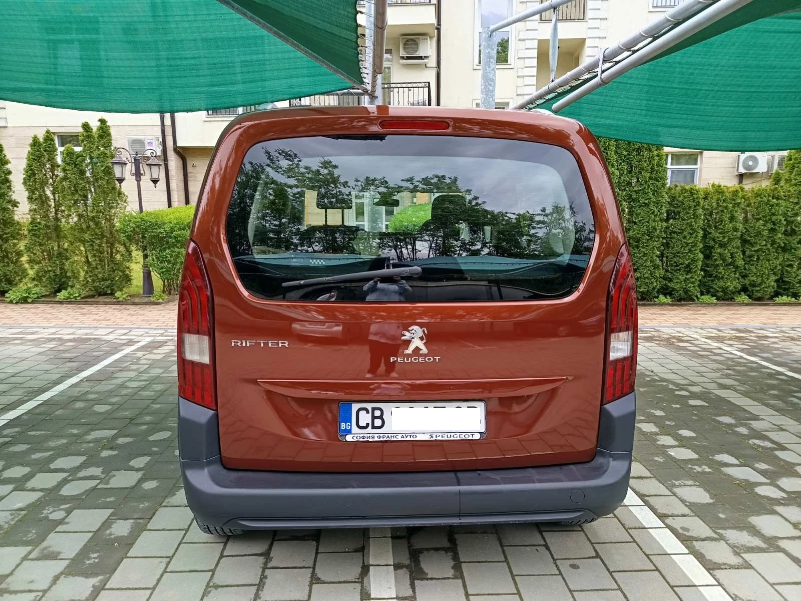Peugeot Rifter, снимка 4 - Автомобили и джипове - 54486825