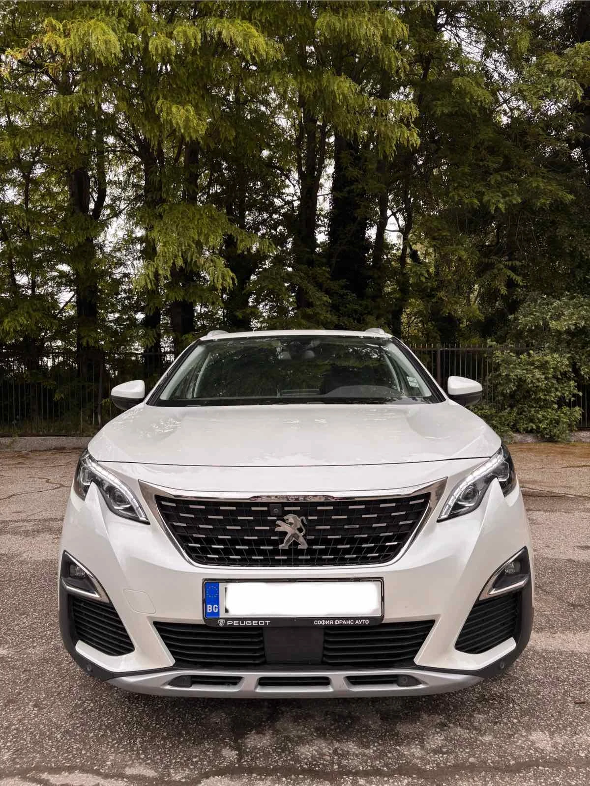 Peugeot 3008 NEW ALLURE 1.5 e-HDi 130 EAT8 EURO 6.2, снимка 3 - Автомобили и джипове - 54647209