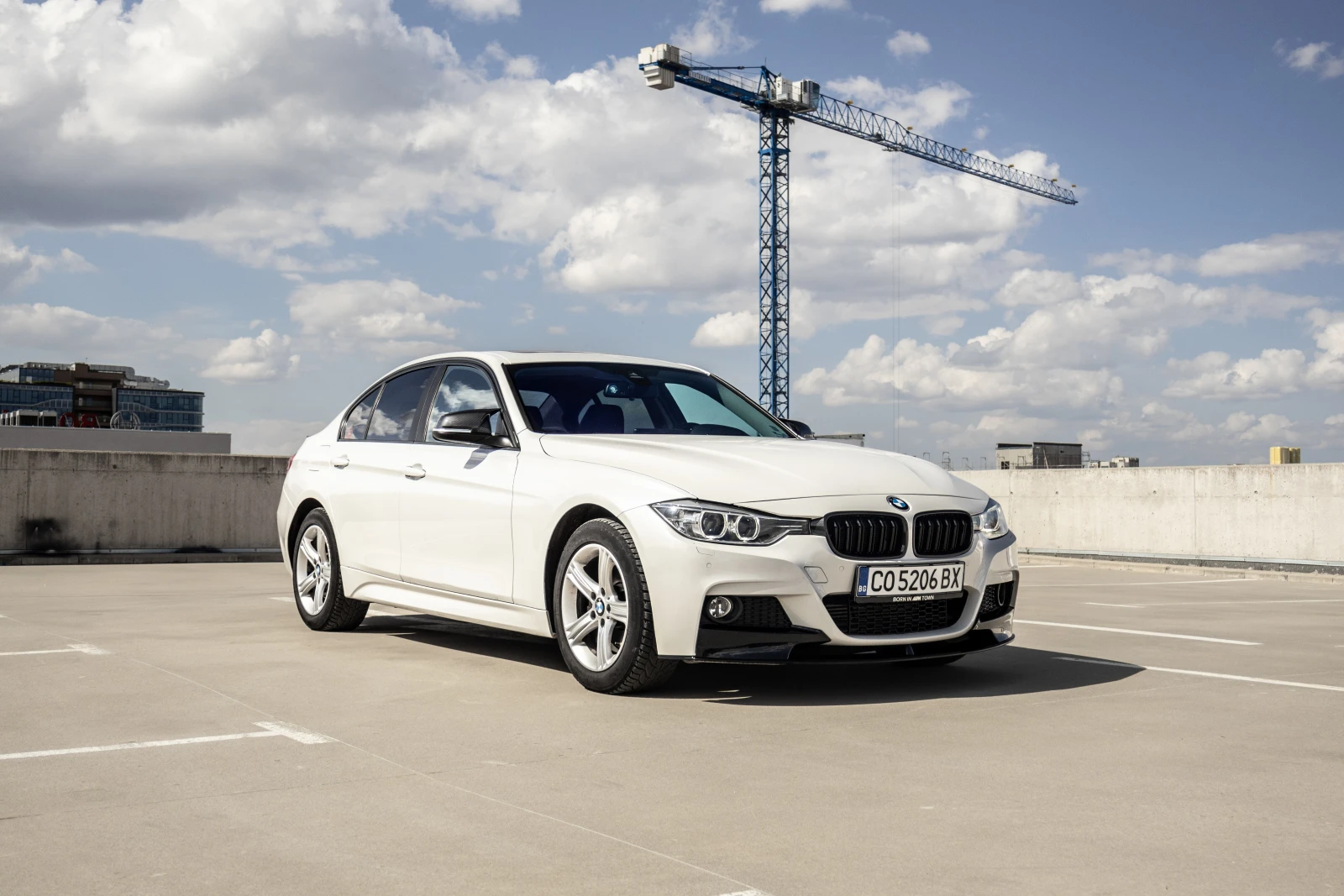 BMW 320 d Xdrive M performance, снимка 2 - Автомобили и джипове - 54693237