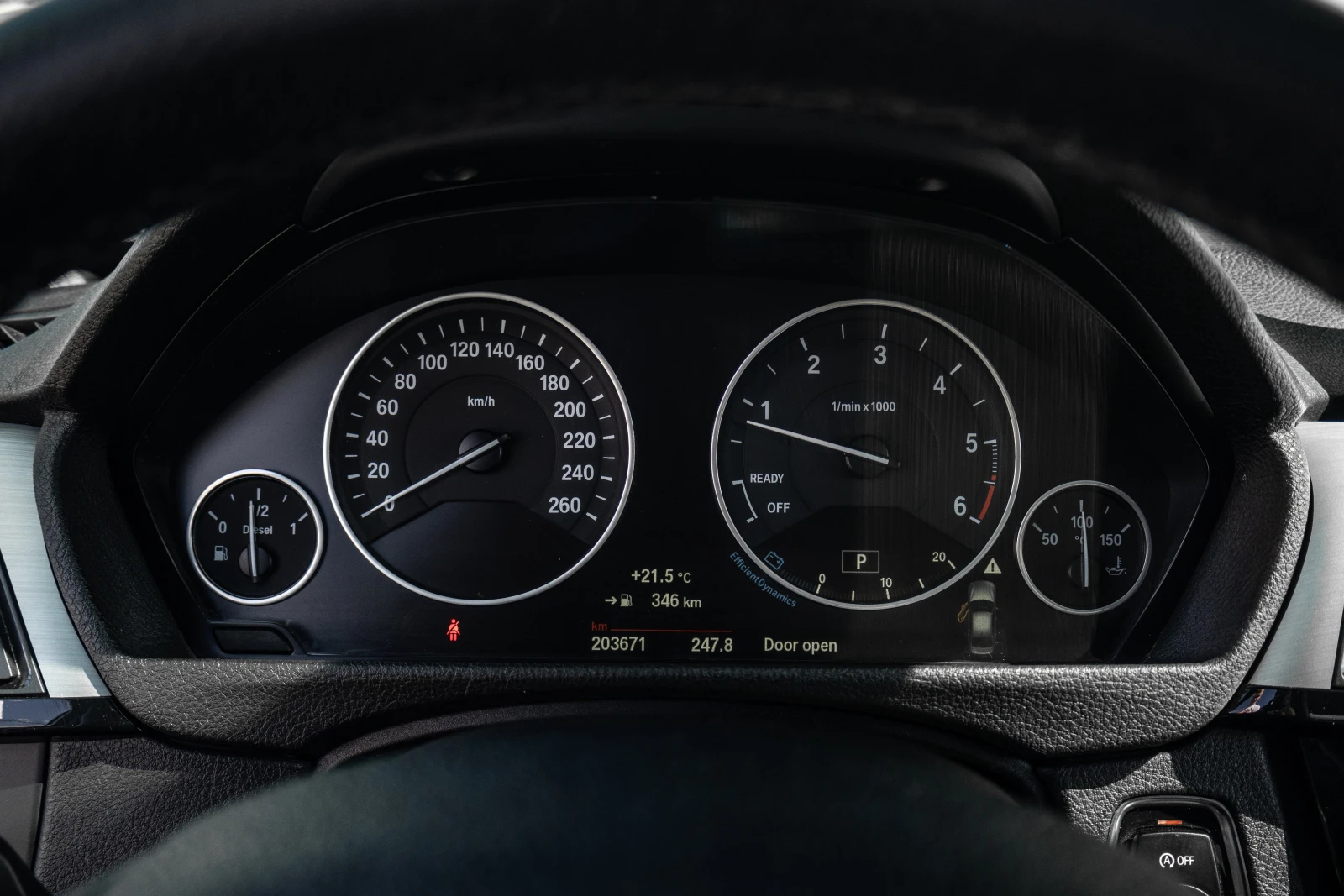 BMW 320 d Xdrive M performance, снимка 8 - Автомобили и джипове - 54693237