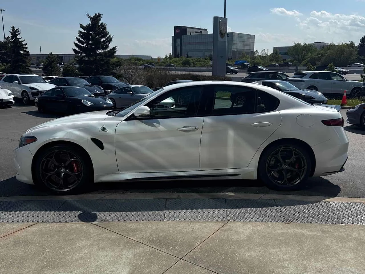 Alfa Romeo Giulia Quadrifoglio  CARFAX | Mobile.bg � ����������� 2