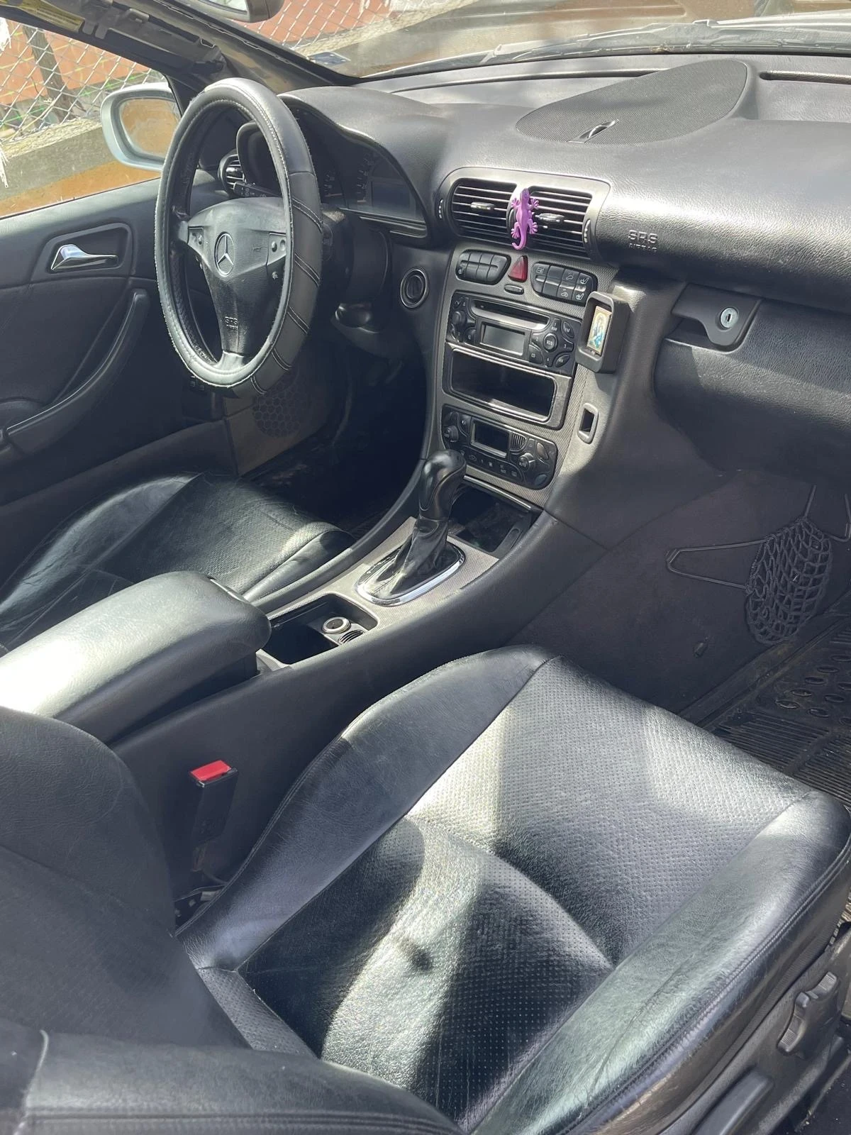 Mercedes-Benz C 220 2, 2 дизел, снимка 4 - Автомобили и джипове - 54752652