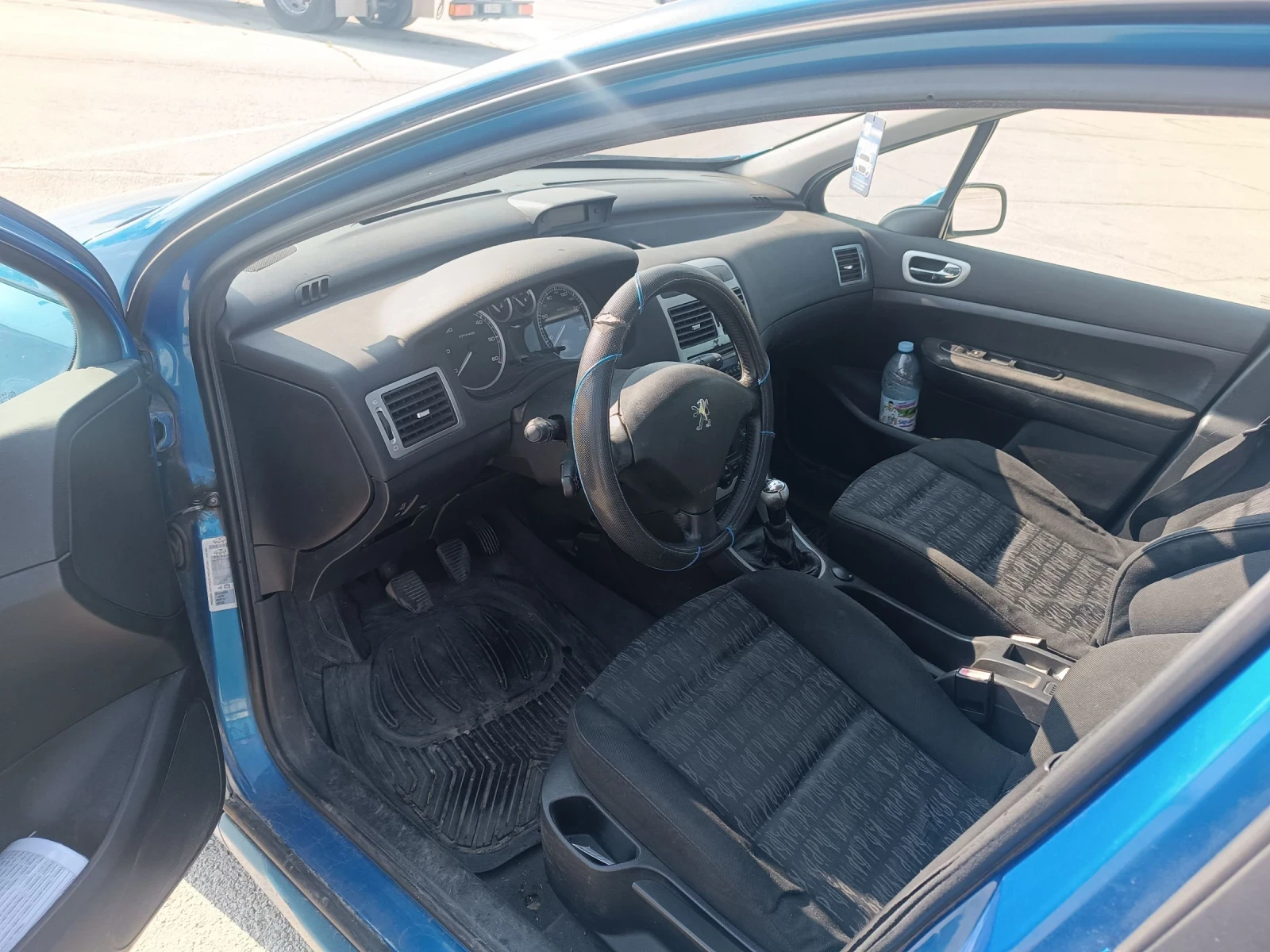 Peugeot 307 2.0 hdi, снимка 6 - Автомобили и джипове - 55334210