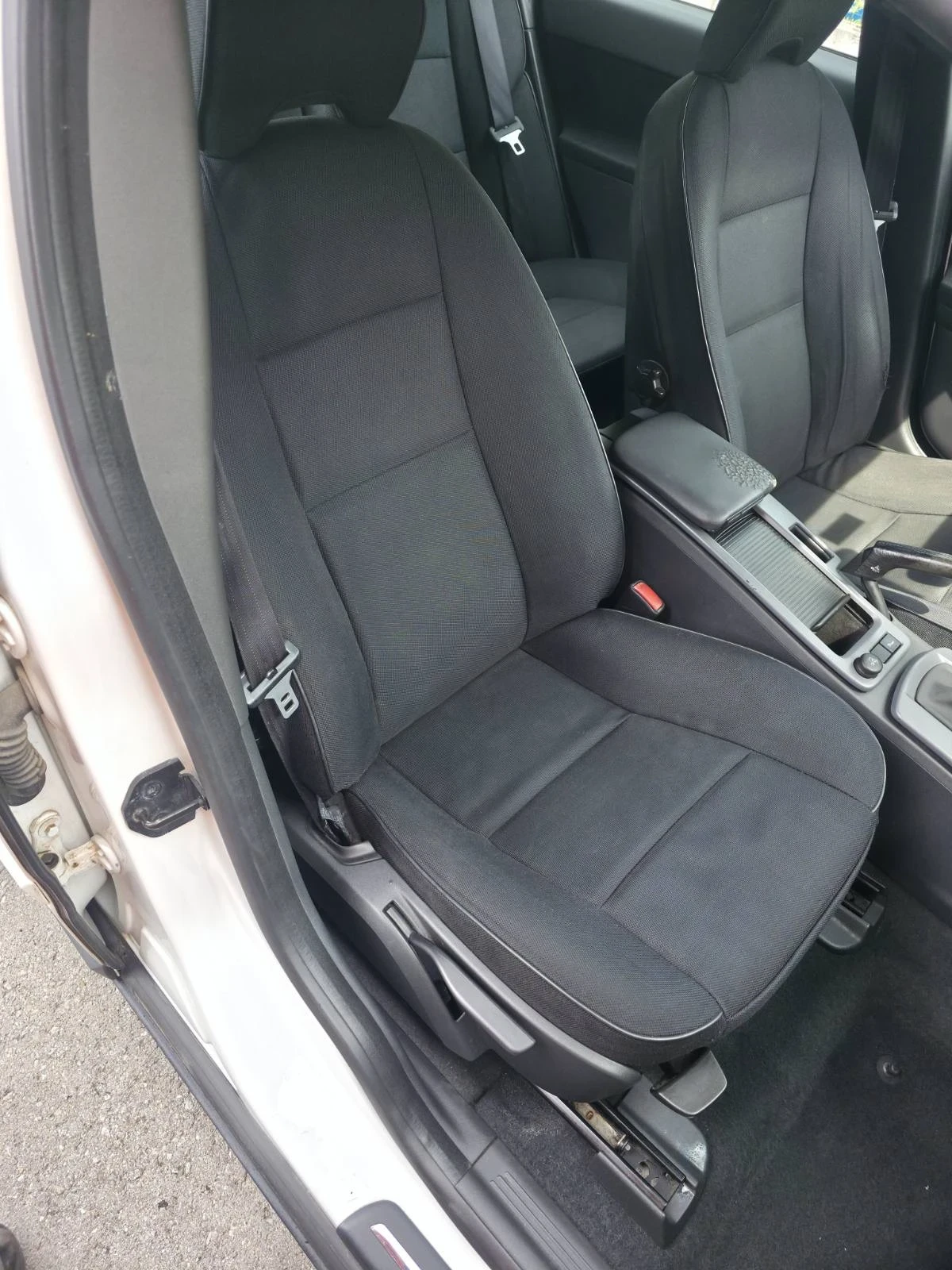 Volvo V50 1.6 D FACELIFT , снимка 14 - Автомобили и джипове - 55412451