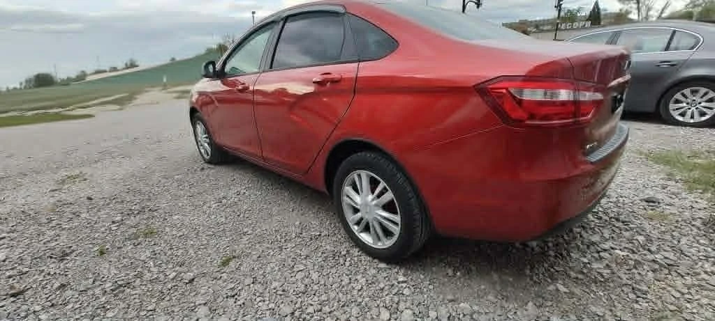 Lada Vesta, снимка 8 - Автомобили и джипове - 55418037