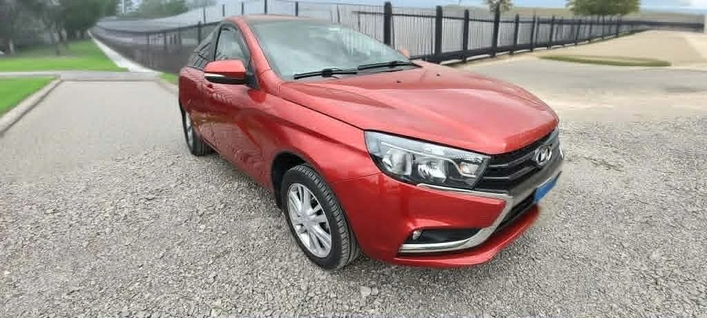 Lada Vesta, снимка 7 - Автомобили и джипове - 55418037