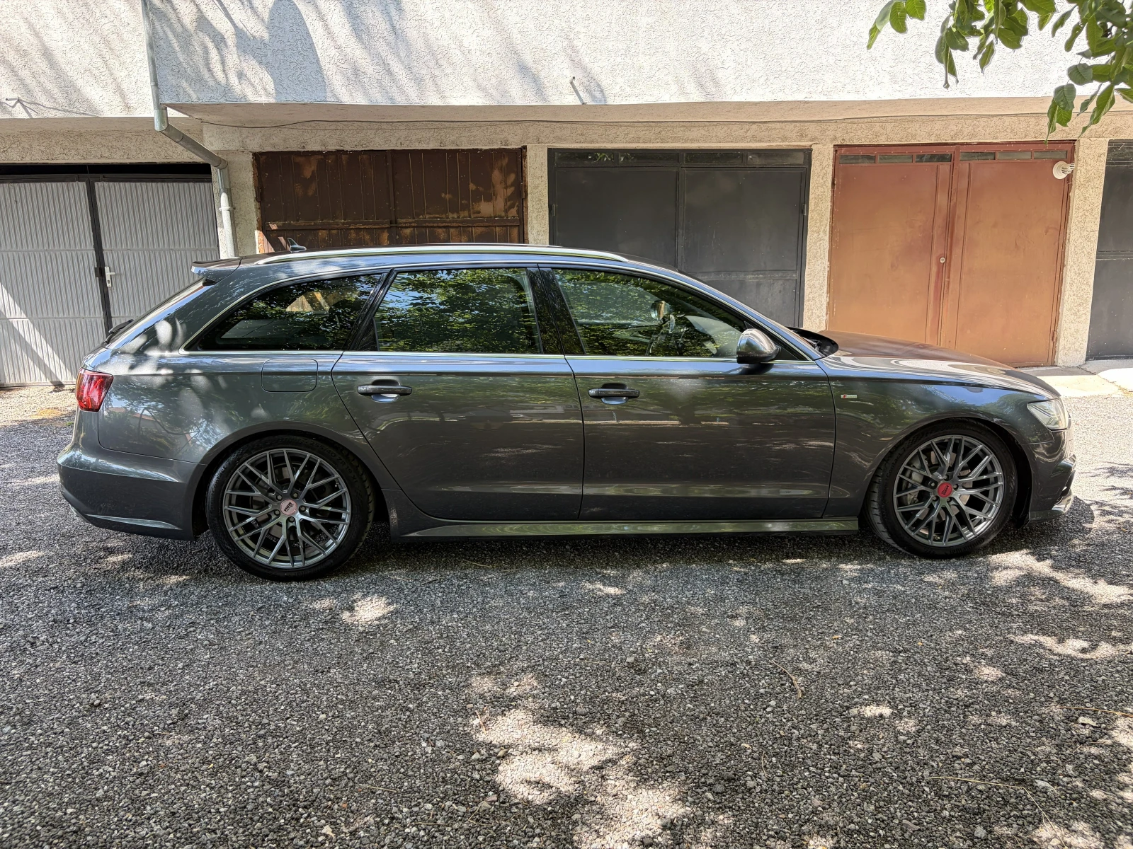 Audi A6 3.0, снимка 2 - Автомобили и джипове - 55423047