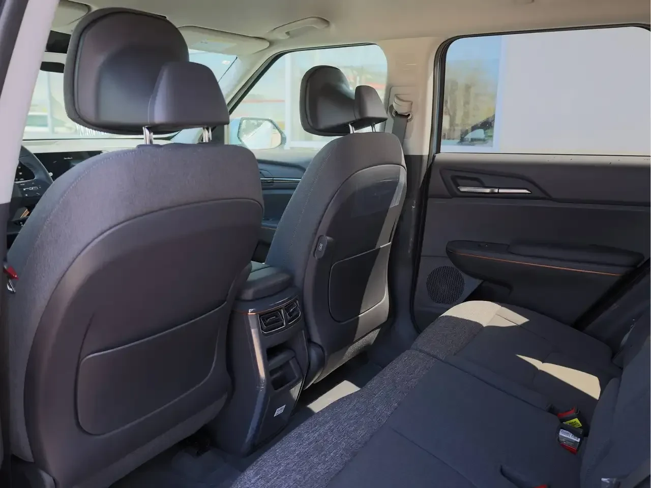 Kia EV5 Wind FWD (2027 Moдел), снимка 7 - Автомобили и джипове - 55755946