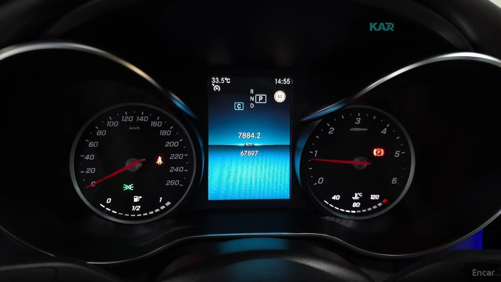 Mercedes-Benz C 220 4MATIC* HUD* КОЖА* НАВИ* ПАНО, снимка 6 - Автомобили и джипове - 55827353