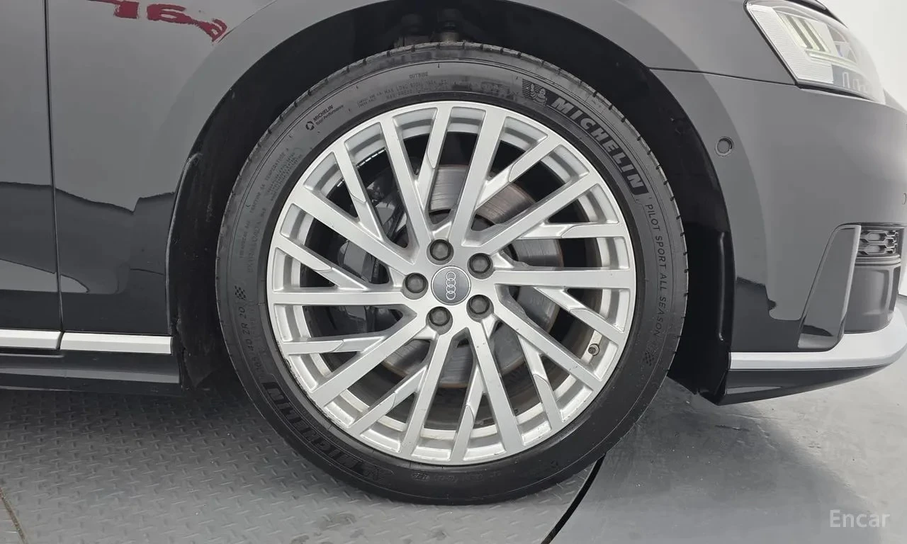 Audi A8 55 TFSI| MATRIX| B&O| MASSAGE(ОТЗАД)| ОБДУХ| TV , снимка 5 - Автомобили и джипове - 55871865