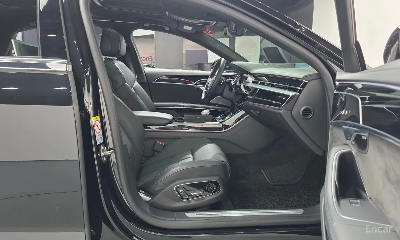 Audi A8 55 TFSI| MATRIX| B&O| MASSAGE(ОТЗАД)| ОБДУХ| TV , снимка 11 - Автомобили и джипове - 55871865