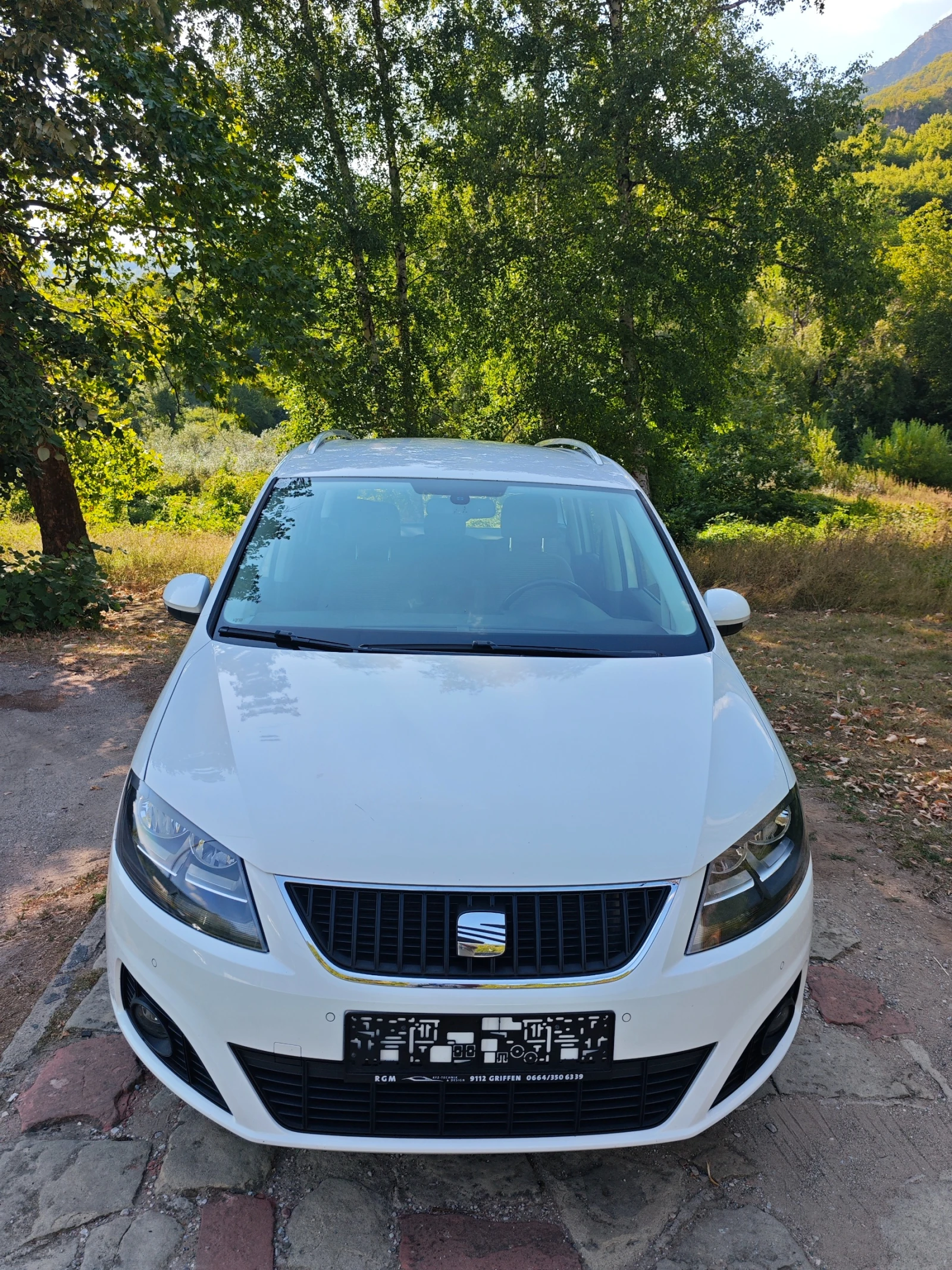 Seat Alhambra 2.0ТДИ НОВ ВНОС, снимка 12 - Автомобили и джипове - 55939667