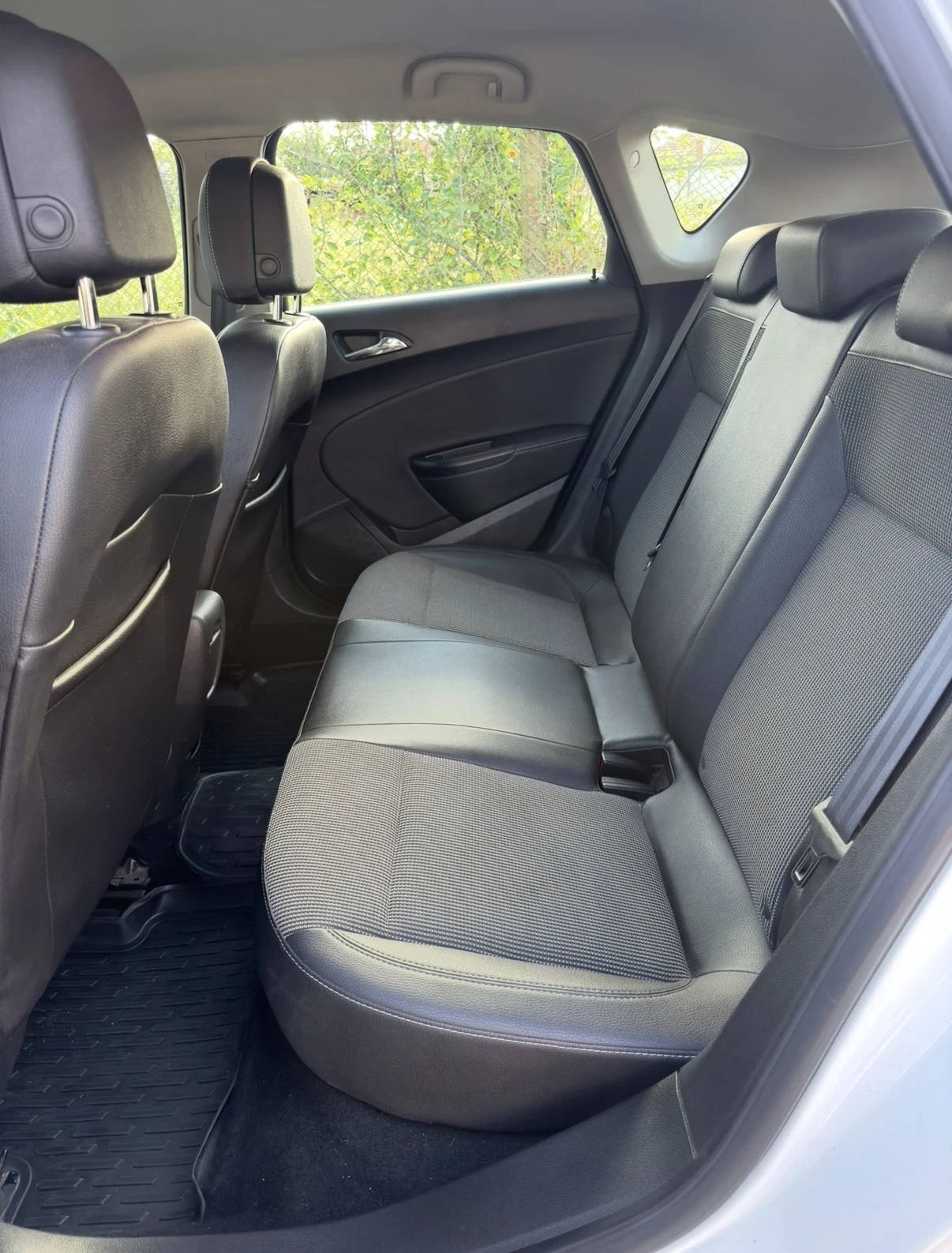 Opel Astra, снимка 7 - Автомобили и джипове - 55974071