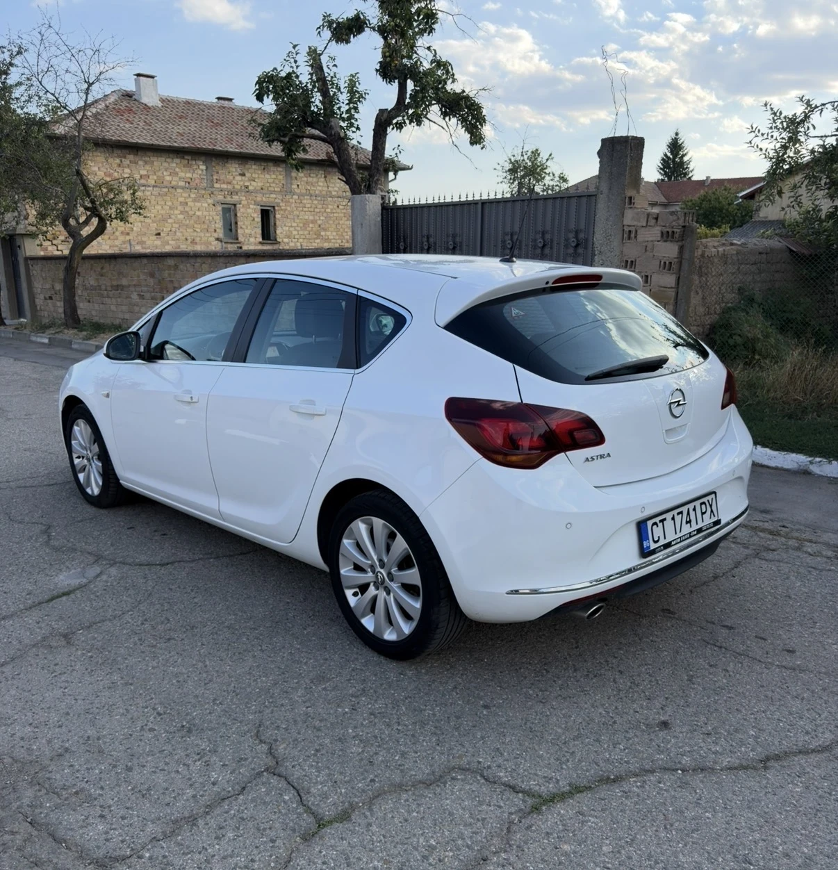 Opel Astra, снимка 4 - Автомобили и джипове - 55974071
