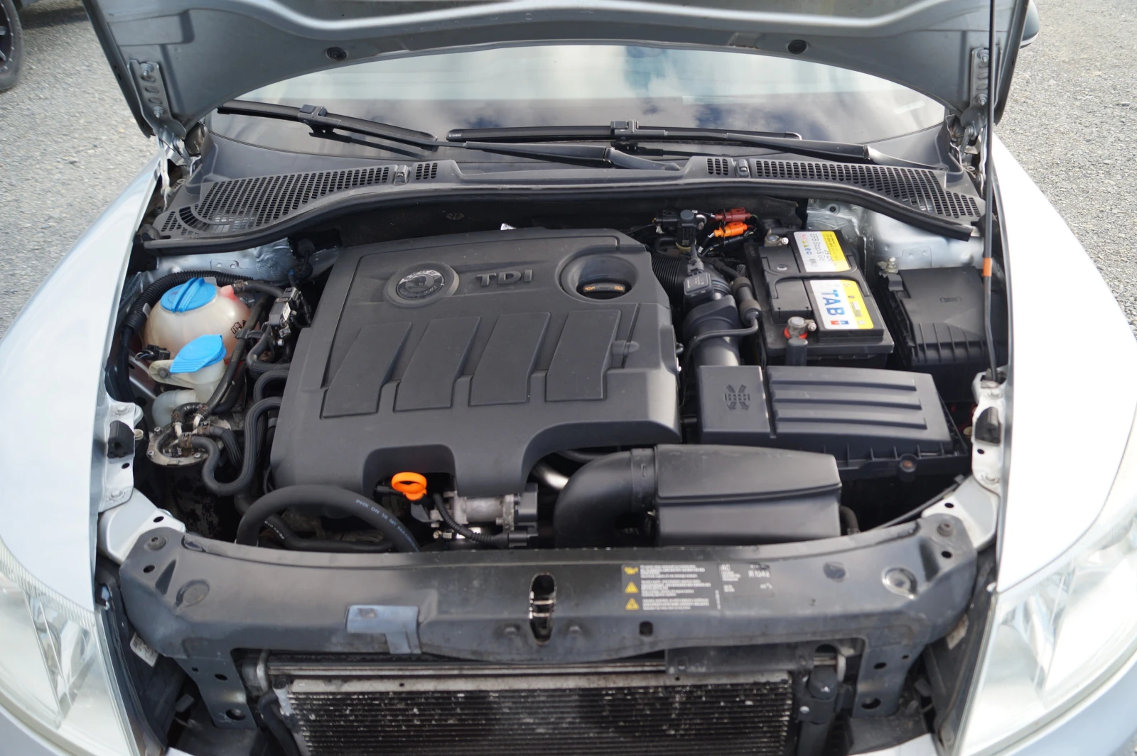 Skoda Octavia, снимка 11 - Автомобили и джипове - 56258702