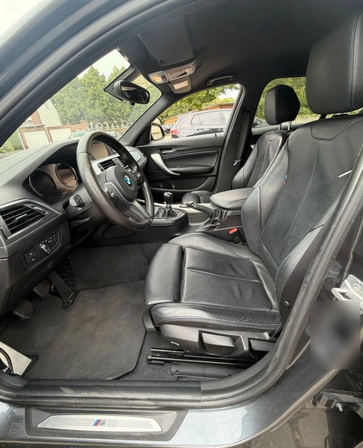 BMW 118 Учебен  М пакет, снимка 6 - Автомобили и джипове - 56344713