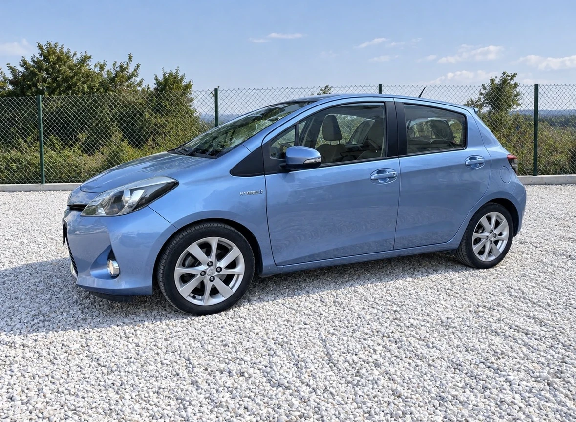 Toyota Yaris 1.5 Hybrid ������ | Mobile.bg � ����������� 3