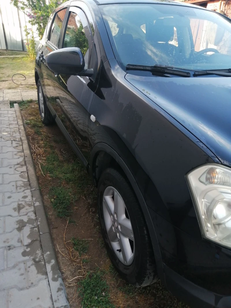Nissan Qashqai, снимка 7 - Автомобили и джипове - 51682476