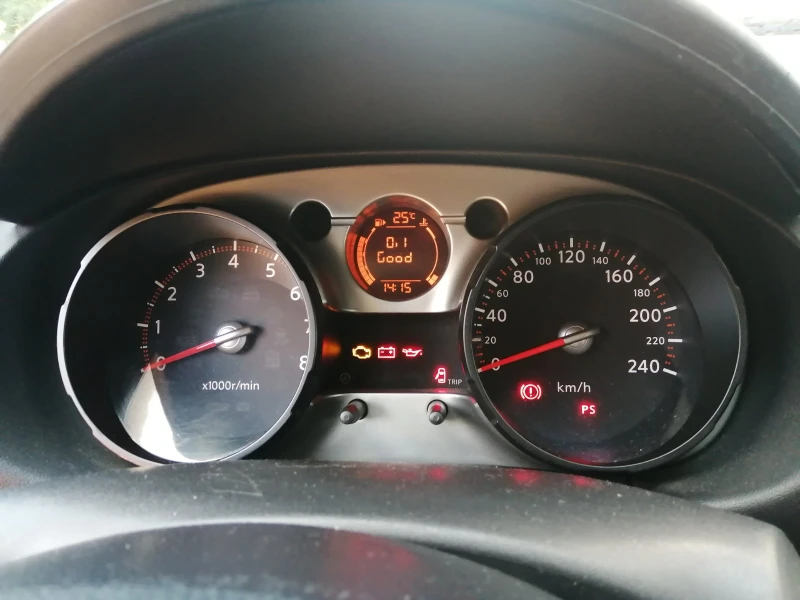 Nissan Qashqai, снимка 4 - Автомобили и джипове - 51682476