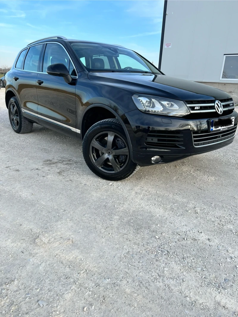 VW Touareg, снимка 9 - Автомобили и джипове - 52340350
