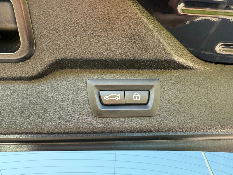 BMW X5 xDrive50i, снимка 16 - Автомобили и джипове - 52454588