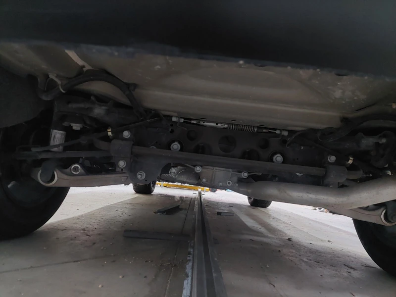 Jeep Grand cherokee Limited 3.6 AWD, снимка 16 - Автомобили и джипове - 52570902