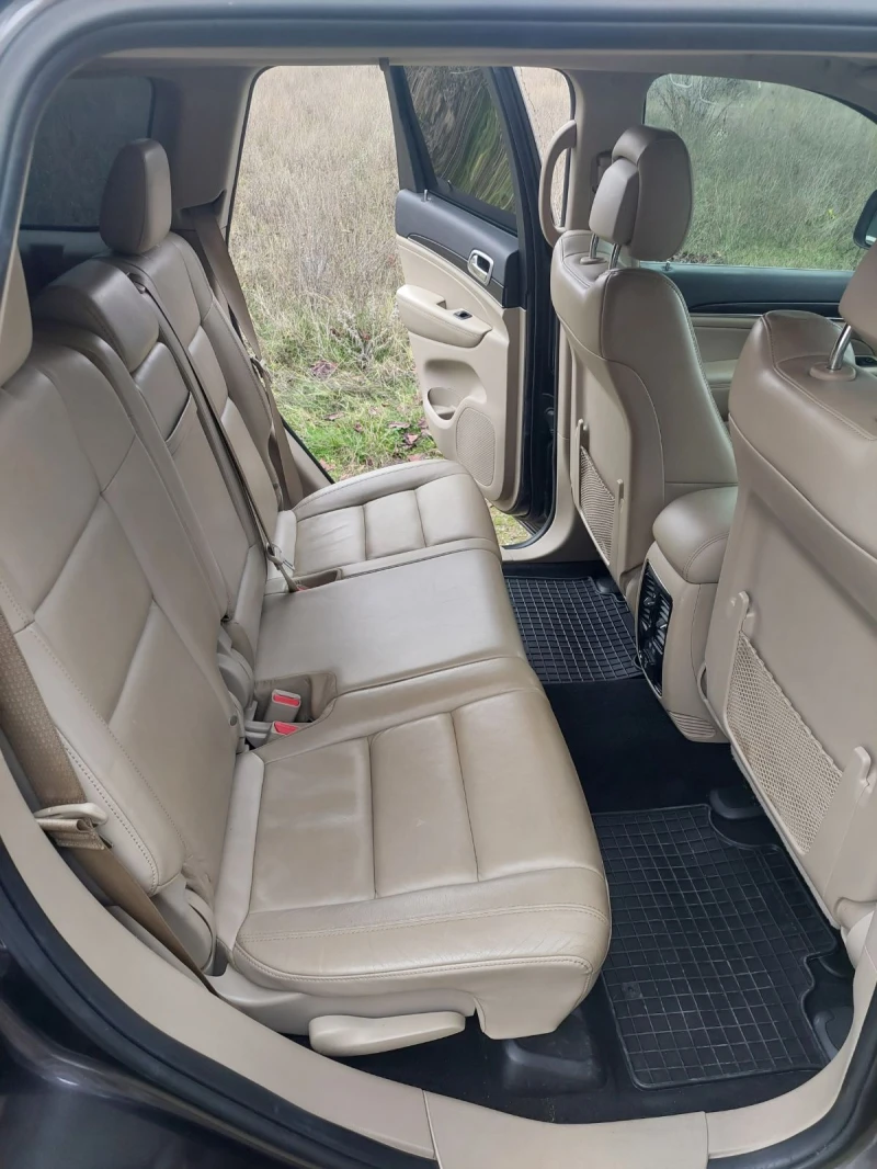 Jeep Grand cherokee Limited 3.6 AWD, снимка 9 - Автомобили и джипове - 52570902