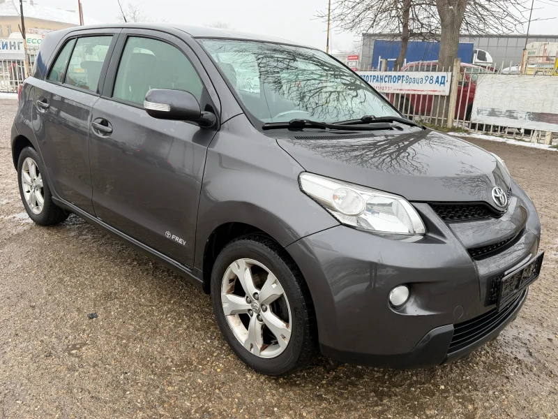 Toyota Urban Cruiser 1.3 VVT-I, снимка 2 - Автомобили и джипове - 53220132