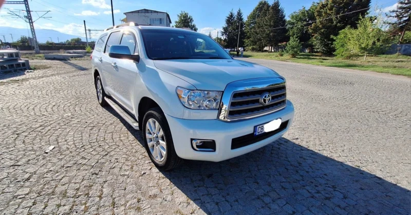 Toyota Sequoia 5.7 v8 inforce Platinum