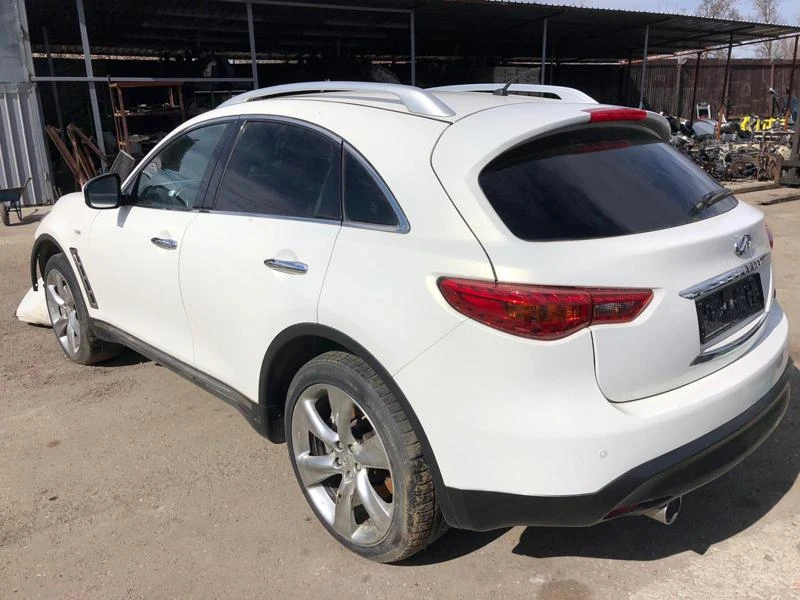 Infiniti Fx 30 3.0 D  НА ЧАСТИ - изображение 6