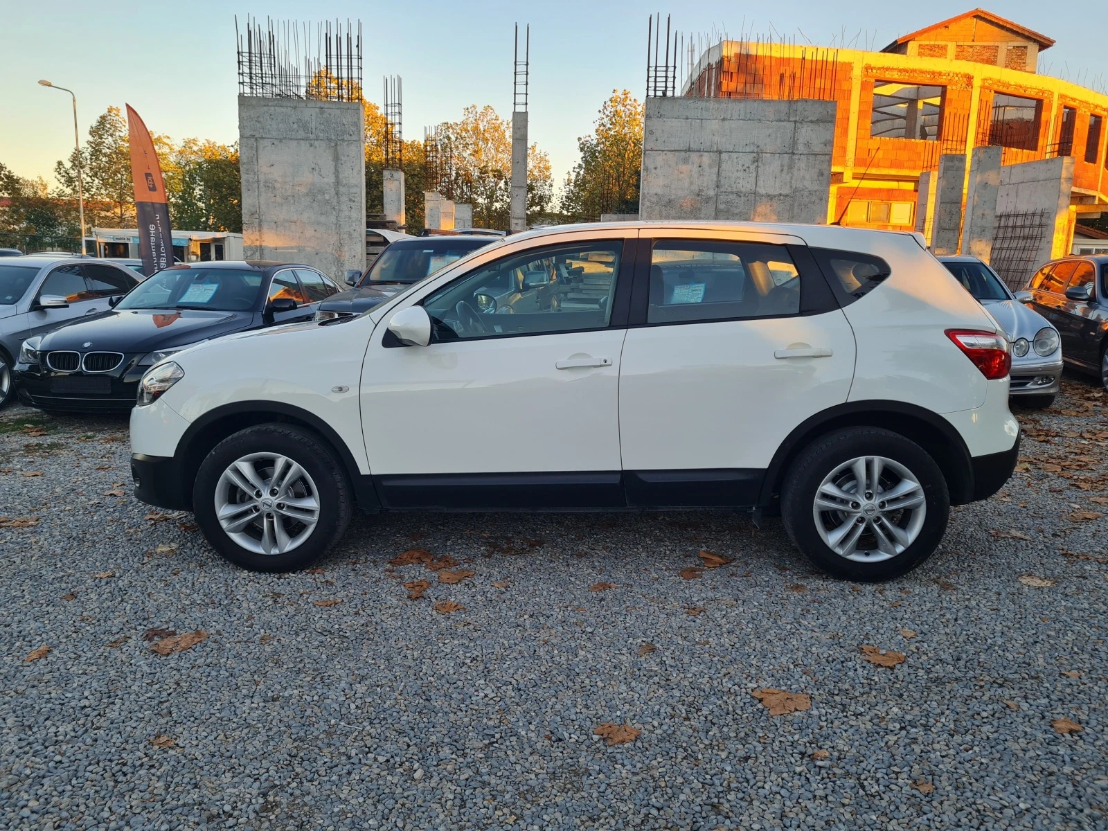 Nissan Qashqai 1.6-GAZ - изображение 8