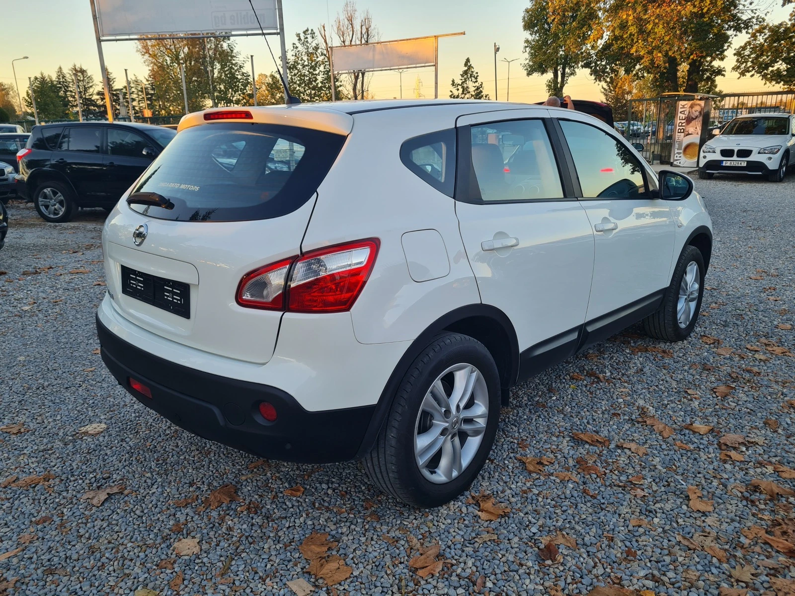 Nissan Qashqai 1.6-GAZ - изображение 5