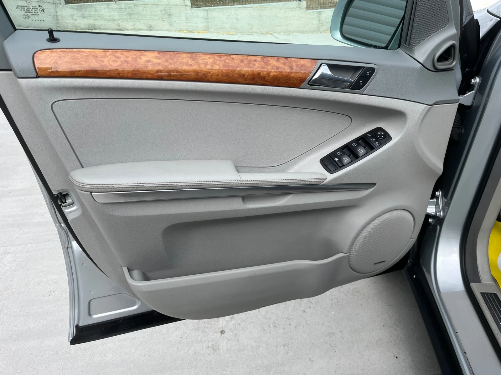 Mercedes-Benz ML 350    | Mobile.bg   11