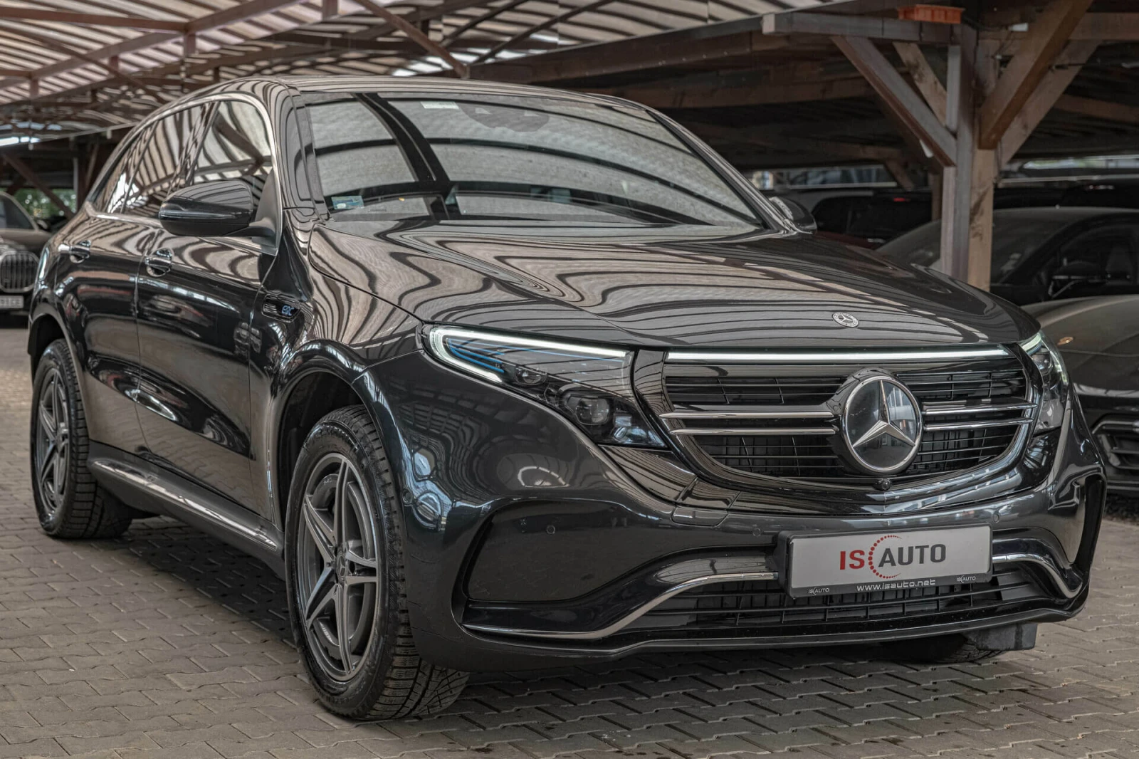 Mercedes-Benz EQC 400/AMG Line/MBUX/Dynamic Select/Thermatic/4Matic - изображение 2