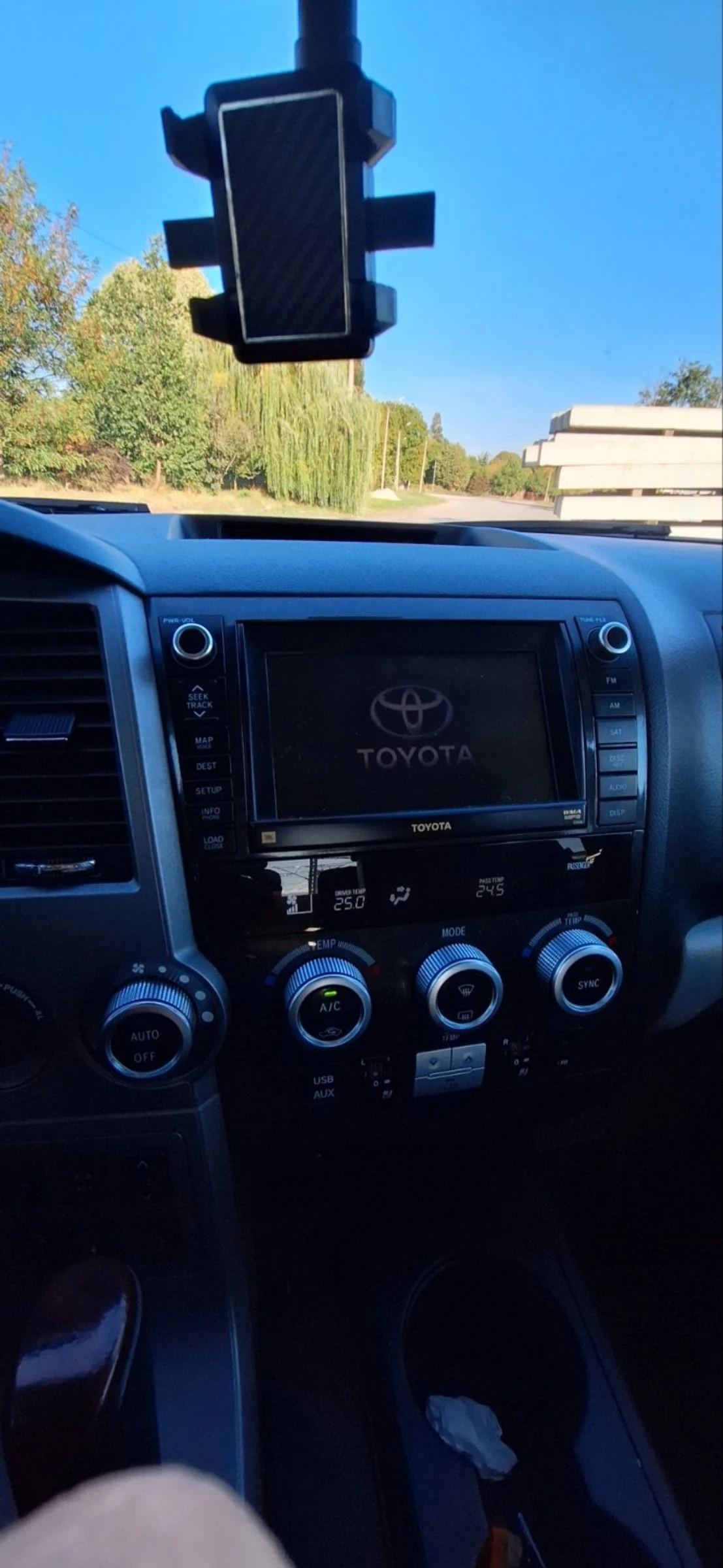 Toyota Sequoia 5.7 v8 inforce Platinum | Mobile.bg � ����������� 8