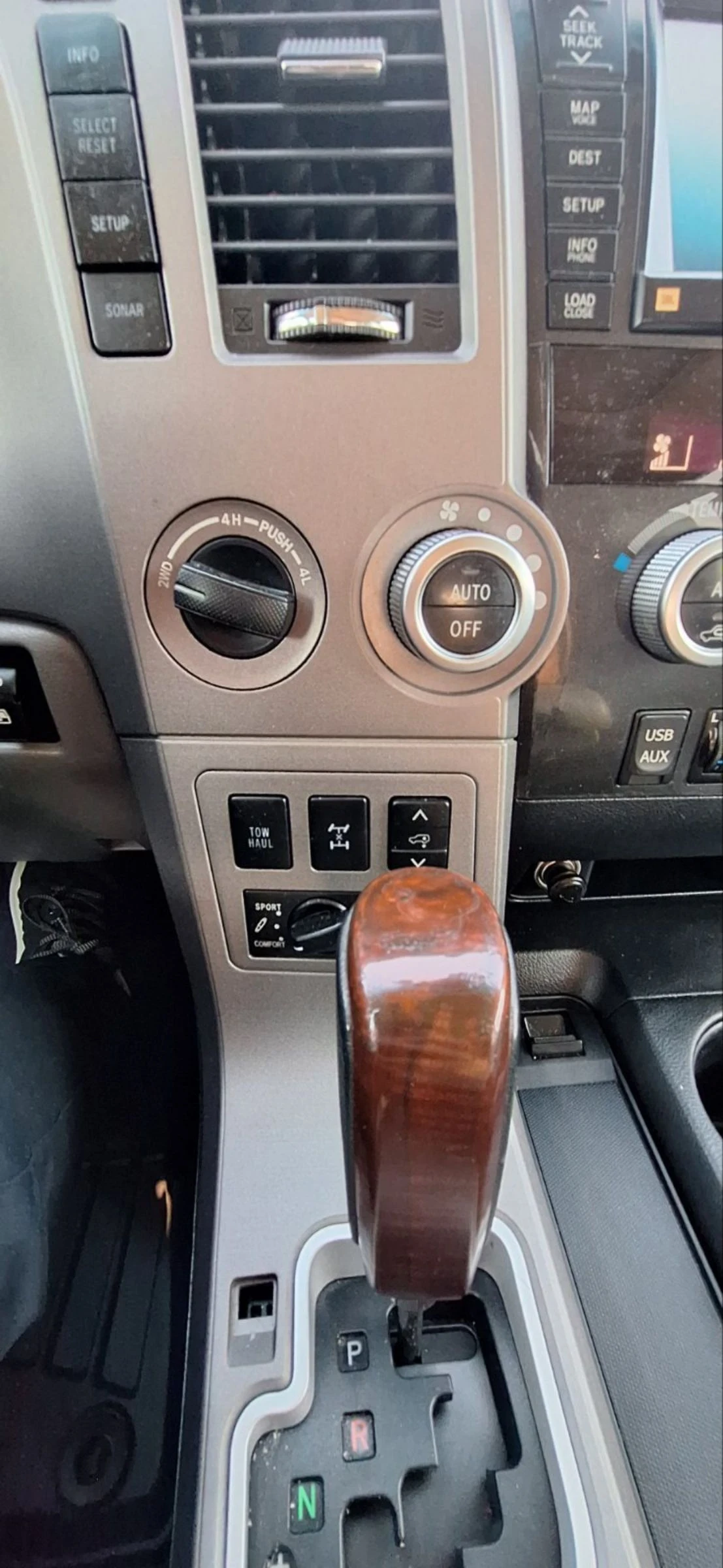 Toyota Sequoia 5.7 v8 inforce Platinum | Mobile.bg � ����������� 7