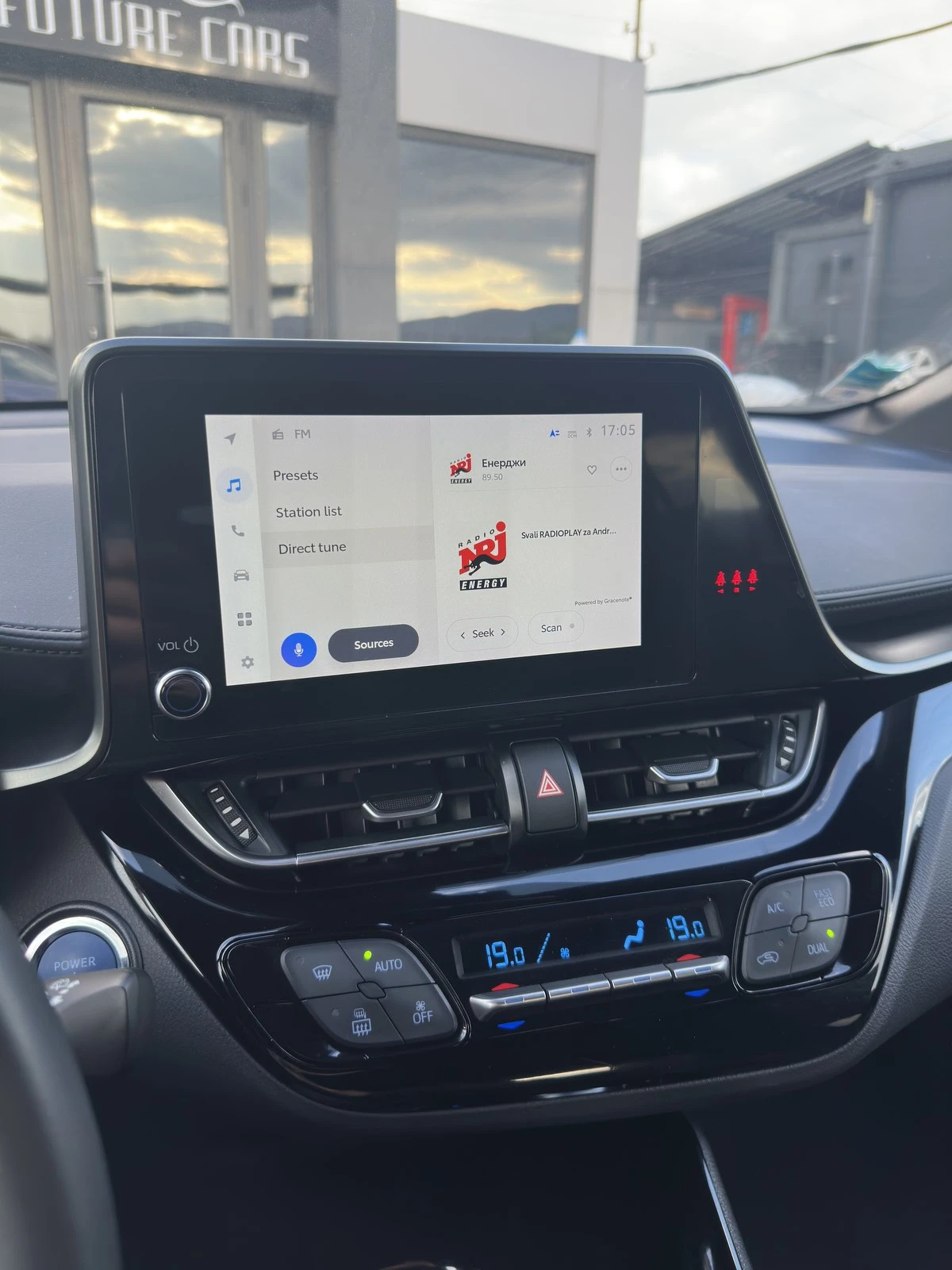 Toyota C-HR  FACE 18500km.KAMERA, снимка 17 - Автомобили и джипове - 53996518