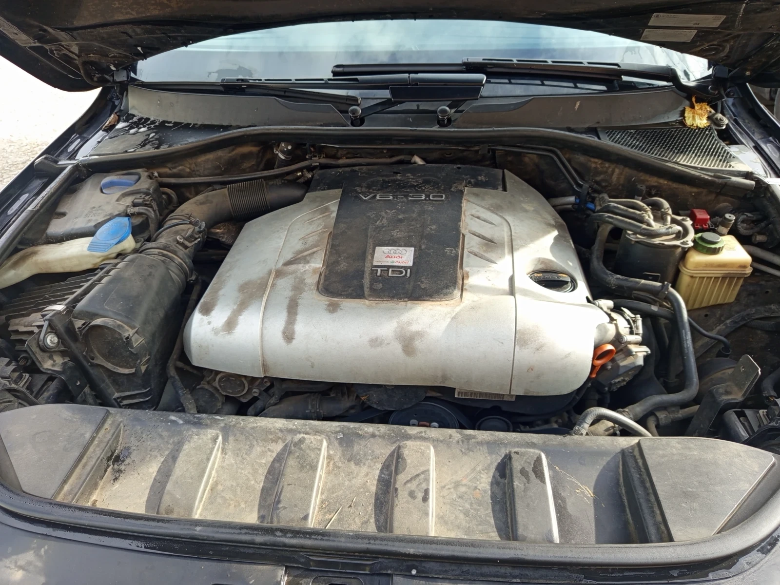 Audi Q7 3.0 233к.с S-line , снимка 14 - Автомобили и джипове - 54073813