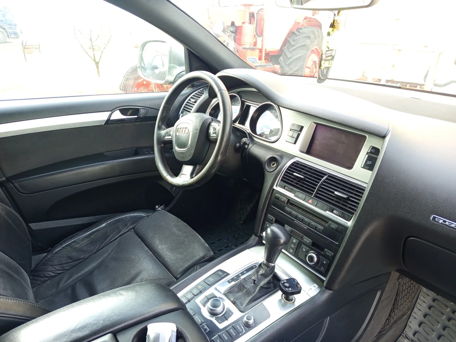 Audi Q7 3.0 233к.с S-line , снимка 10 - Автомобили и джипове - 54073813