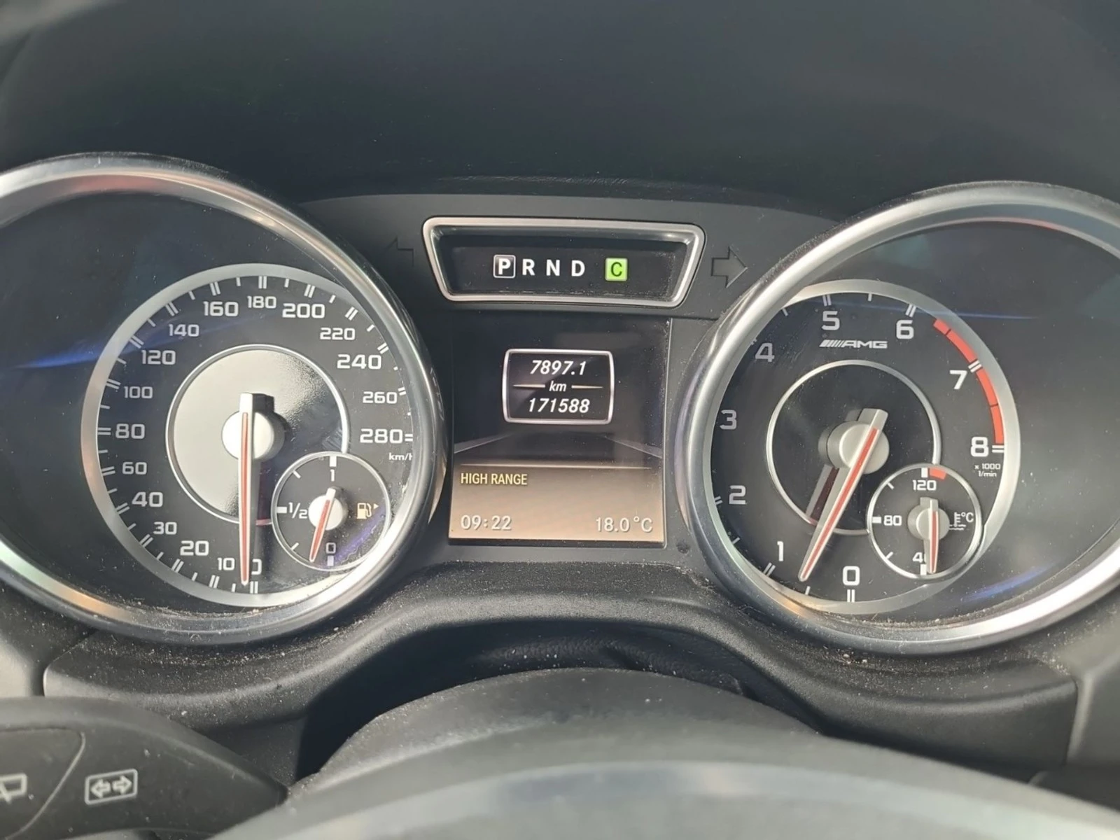 Mercedes-Benz G 63 AMG CRUISE CONTROL/NAVI/CAMERA, снимка 8 - Автомобили и джипове - 54194217