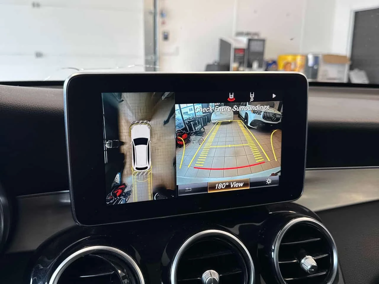 Mercedes-Benz GLC 300 /ПАНОРАМА/360/ПРЕДСТАВИТЕЛСТВО НА MERCEDES, снимка 14 - Автомобили и джипове - 54335426