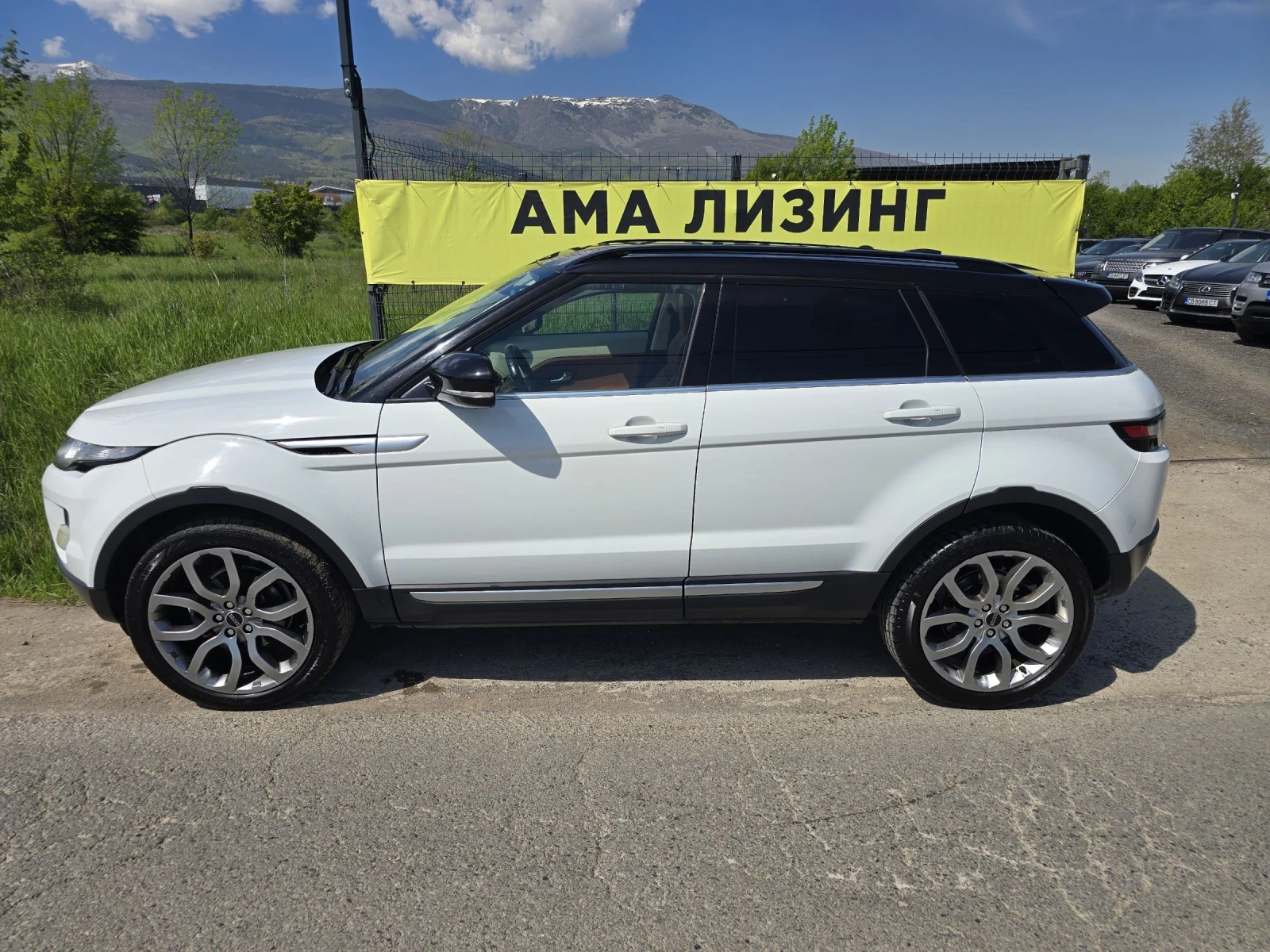 Land Rover Evoque PRESTIGE, снимка 6 - Автомобили и джипове - 54437699