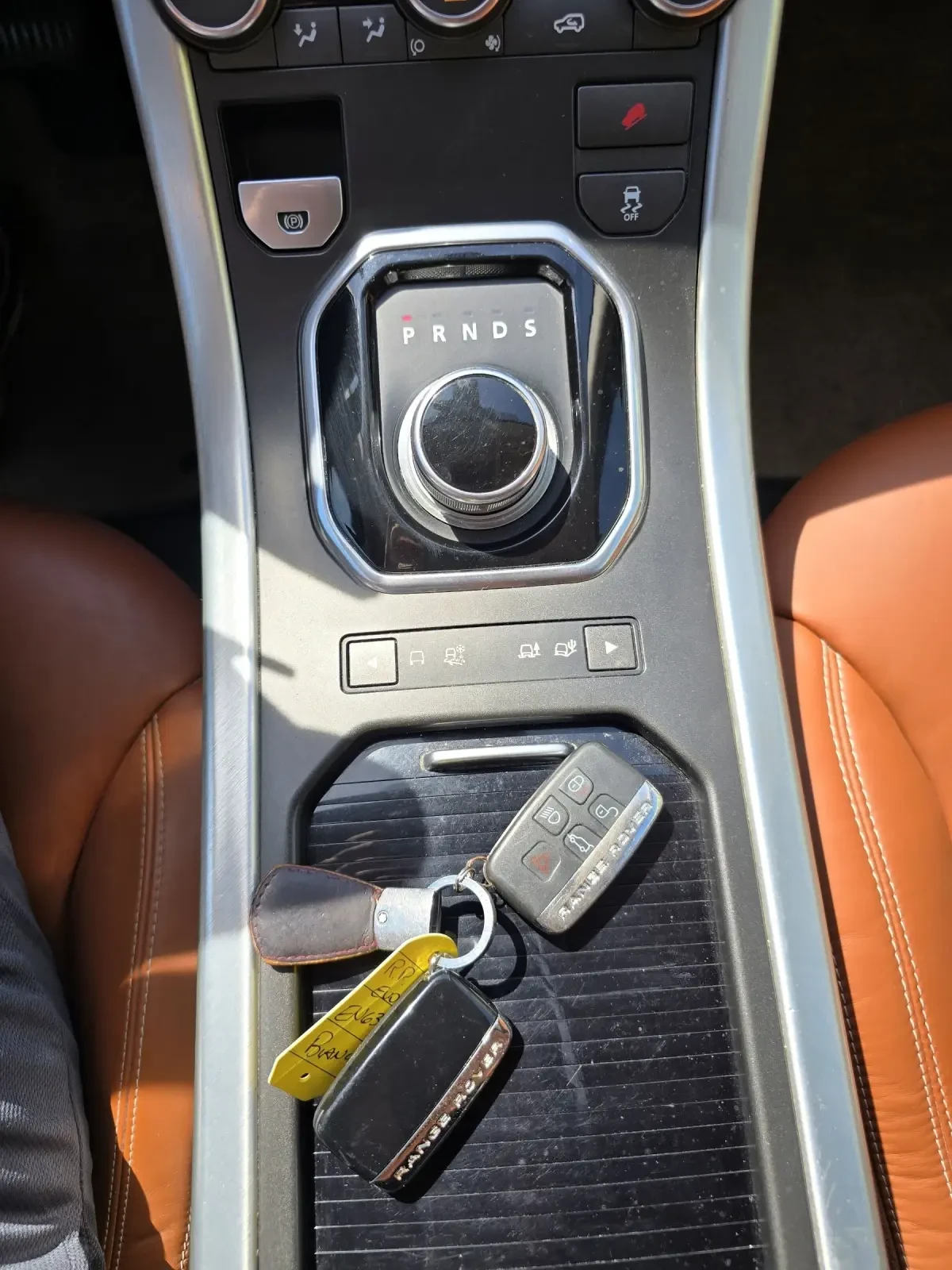 Land Rover Evoque PRESTIGE, снимка 14 - Автомобили и джипове - 54437699